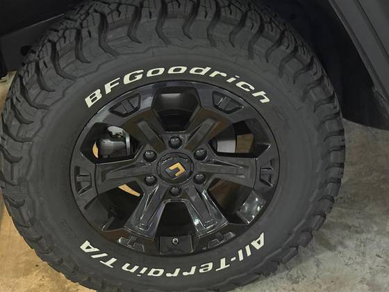 GWM TANK 300 2.0 HI4-T PHEV 4X4 9HAT